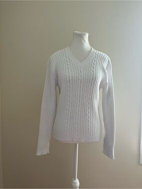 V-Neck Cable Knit Sweater - White
